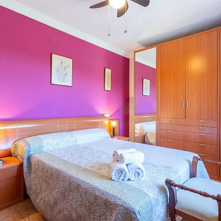 Sun, Relax, Climatized Pool & Steps To The By Mellow Villa